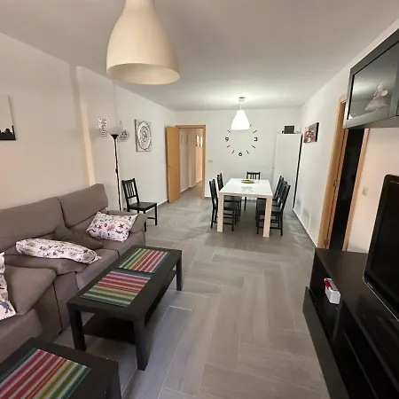 Gran Centrico Y Muy Cerca De La Playa *