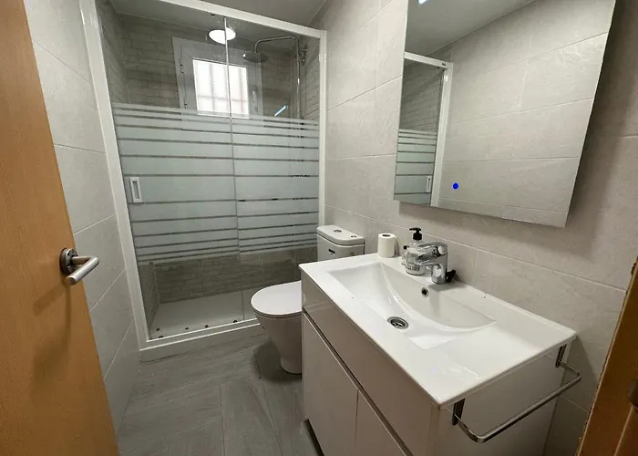 Gran Centrico Y Muy Cerca De La Playa * フエンヒロラ