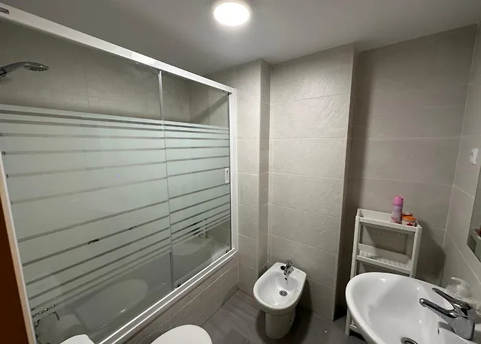 Gran Céntrico Y Muy Cerca De La Playa Apartamento *